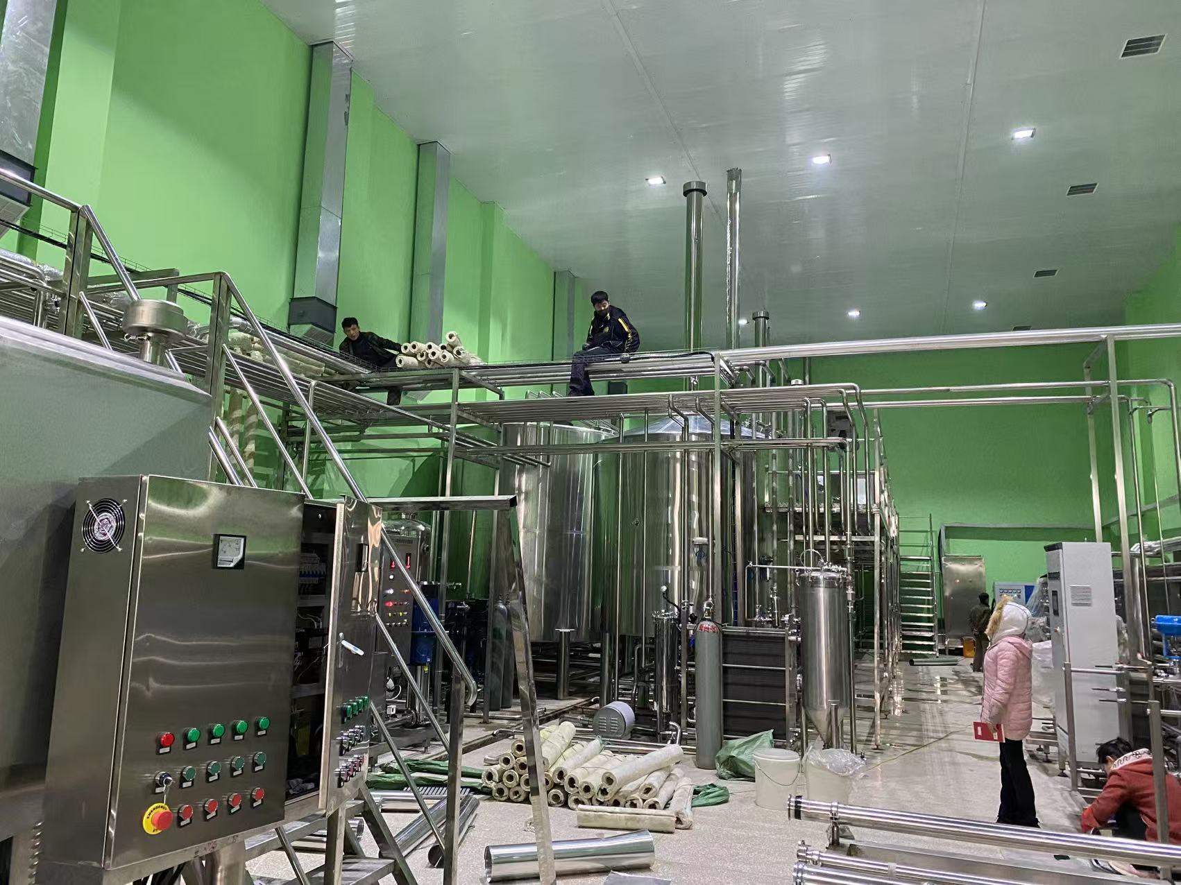 三门精酿啤酒设备厂—精酿啤酒设备制造：传承工艺与创新科技的交融